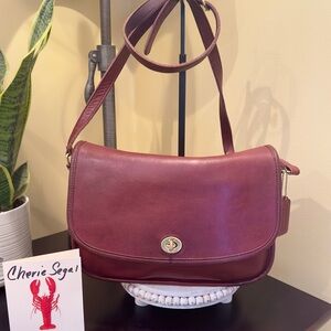 Vintage Coach City Bag